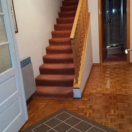 Nensy Appartement Visoko